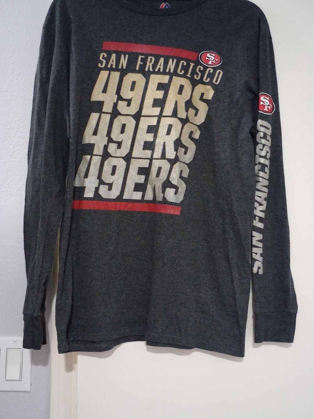 Majestic San Francisco 49ers Charcoal Crewneck Long-Sleeve Shirt Size M